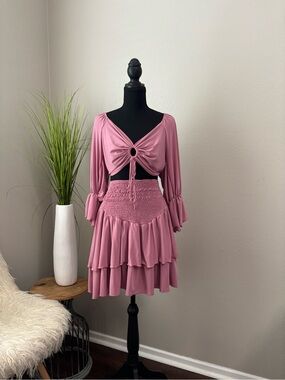 Women’s Pink Tiered Smocked Waist Skirt Set
